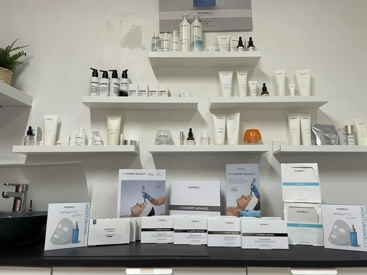 Productes professionals Montibello per a tractaments facials
